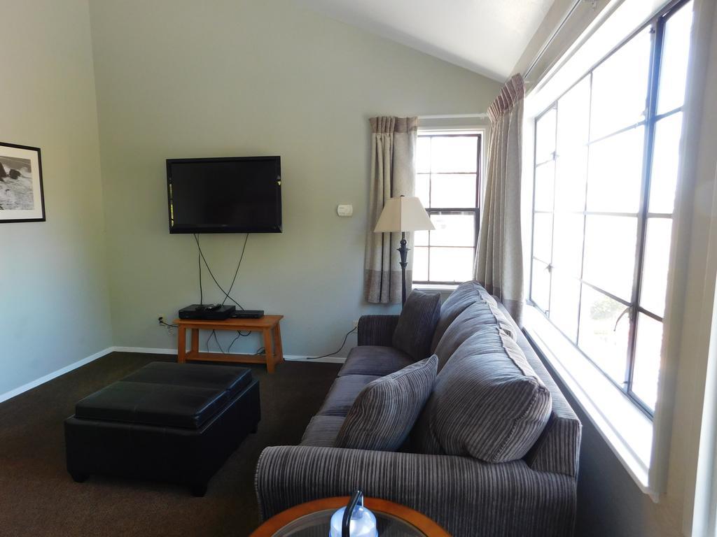 Pine Acres Lodge Pacific Grove Exterior foto